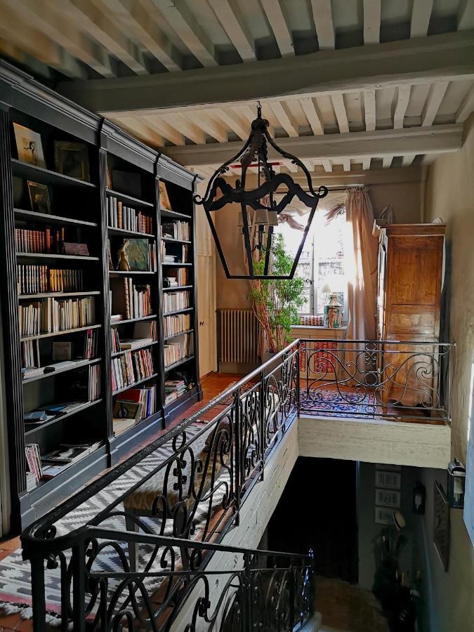 Maison D'Hotes - Les Tillets Bois-Sainte-Marie Екстер'єр фото